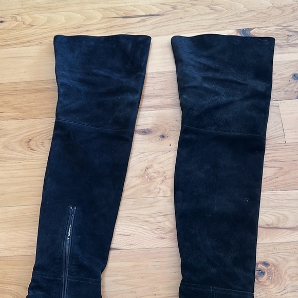 Stuart Weitzman suede HILO thigh high boots! - Picture 5 of 9